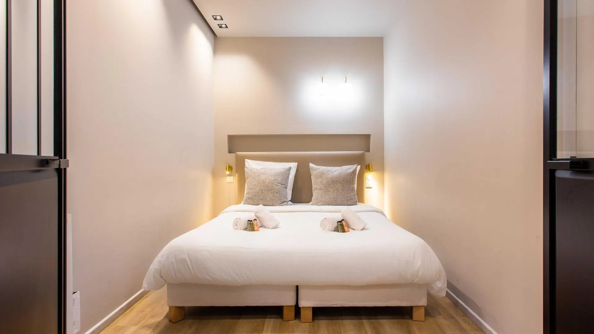 Magnificent Apartment - 2Br-4P - Bourse Paris 0*,  France